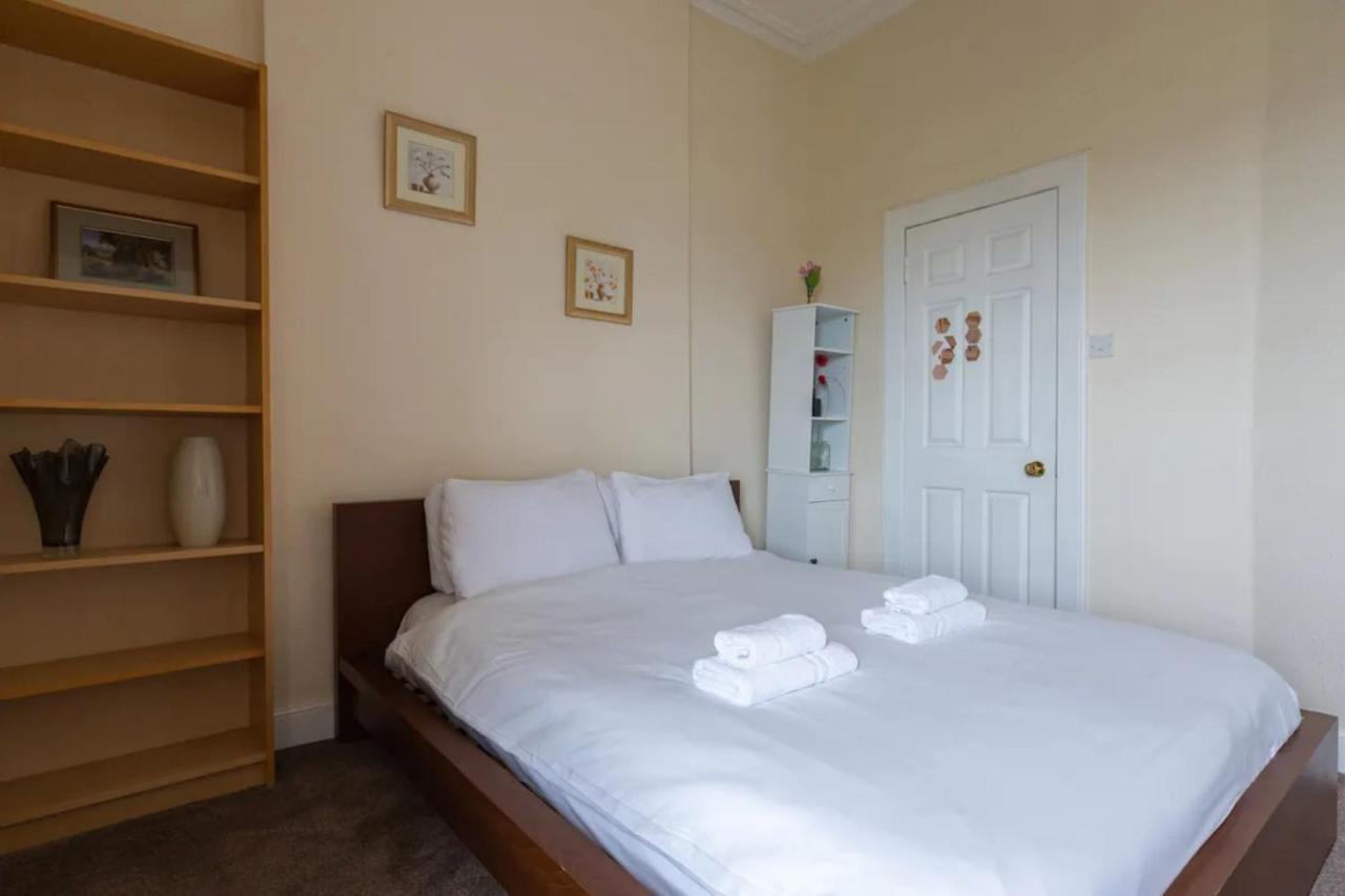 Cosy 2 Bedroom In Edinburgh Old Town ภายนอก รูปภาพ