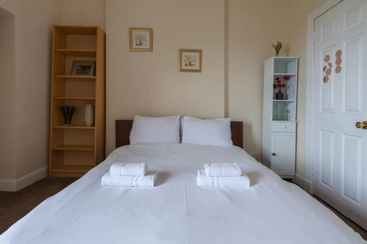 Cosy 2 Bedroom In Edinburgh Old Town ภายนอก รูปภาพ